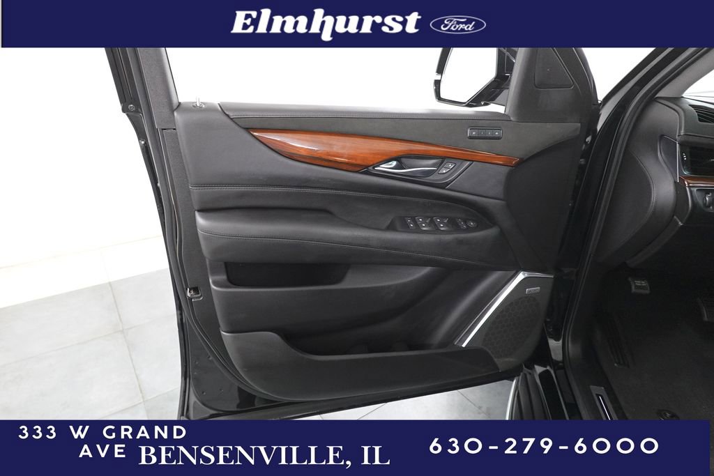 Used 2020 Cadillac Escalade Luxury image 8