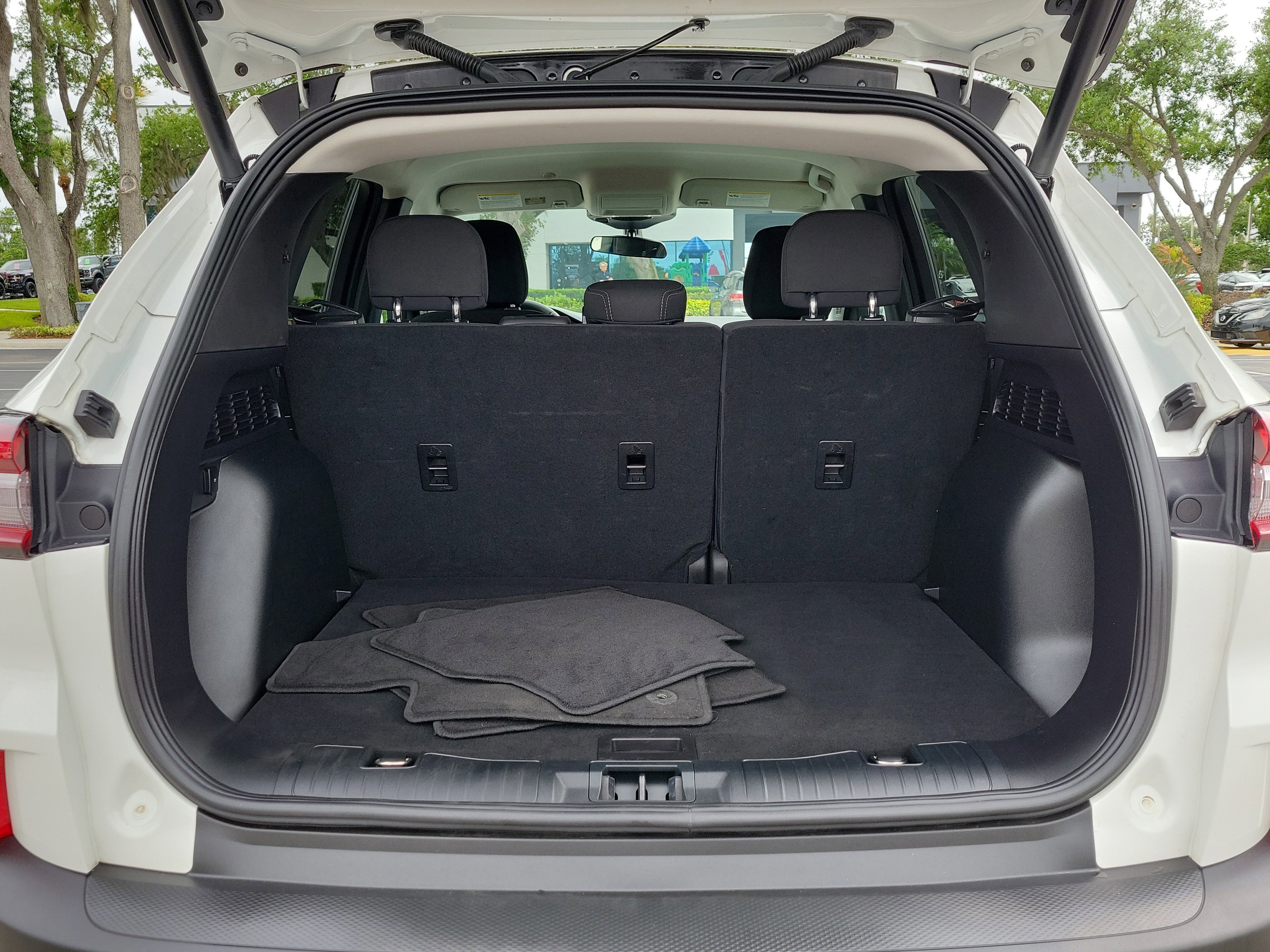 Certified 2023 Ford Escape Active w/ Tech Pack #2 image 10