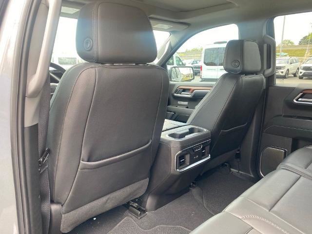 Used 2023 GMC Sierra 1500 Denali w/ Technology Package AWD/4WD image 29