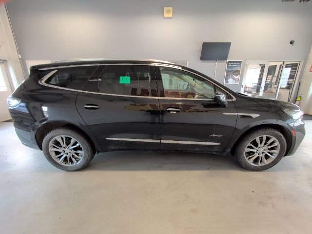 Certified 2022 Buick Enclave Avenir w/ Avenir Technology Package AWD/4WD image 6