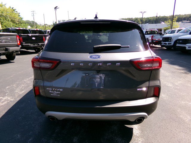 Certified 2023 Ford Escape Active w/ Tech Pack #1 AWD/4WD image 8