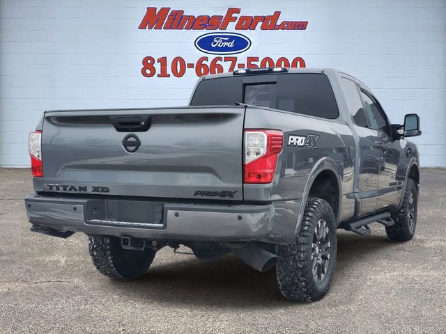 Used 2017 Nissan Titan PRO-4X w/ Pro-4x Convenience Package image 3