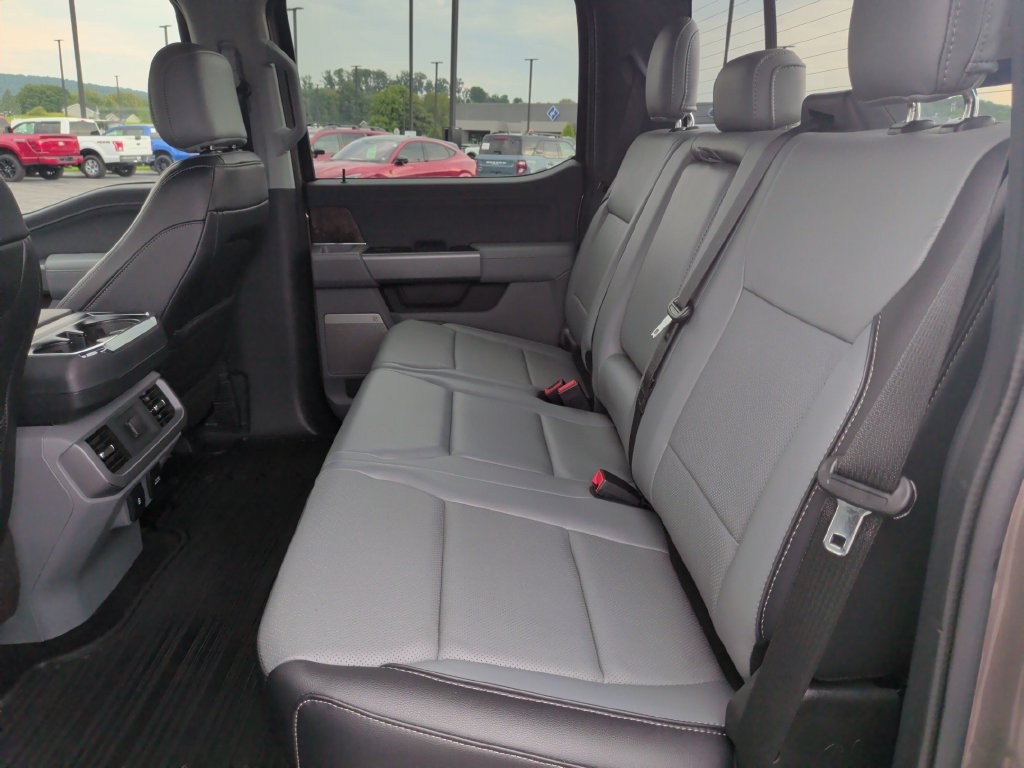 Certified 2021 Ford F150 Lariat AWD/4WD image 6
