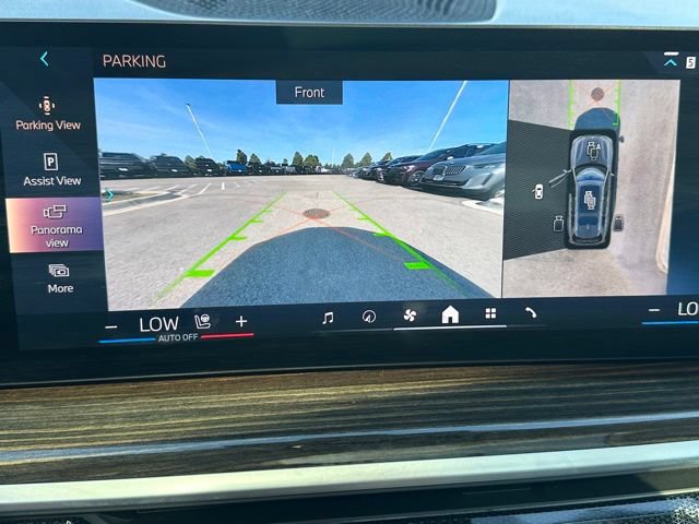Used 2024 BMW X7 xDrive40i AWD/4WD image 29