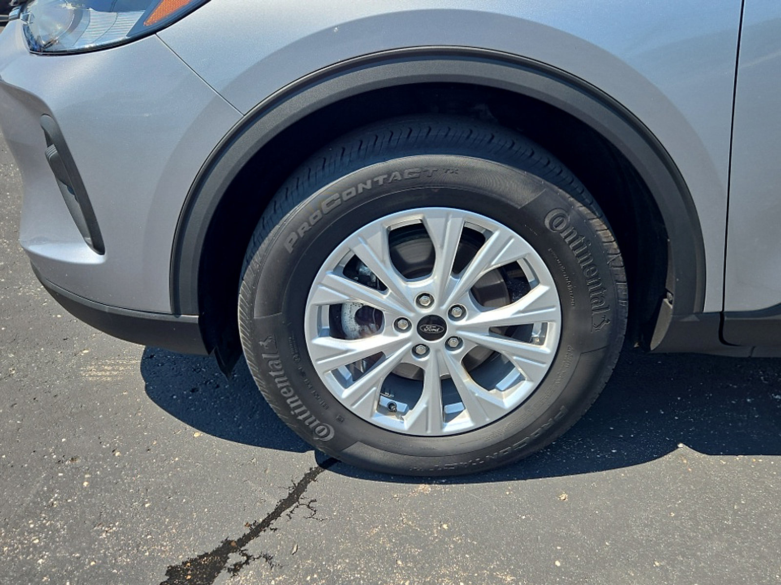 Certified 2024 Ford Escape Active AWD/4WD image 24