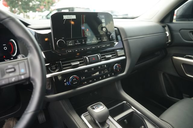 Used 2025 Nissan Pathfinder Platinum w/ Cargo Package FWD image 27