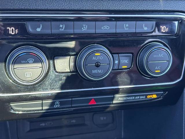 Used 2022 Volkswagen Atlas Cross Sport SEL Premium R-Line image 22