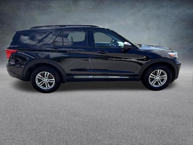 Certified 2023 Ford Explorer XLT AWD/4WD image 7