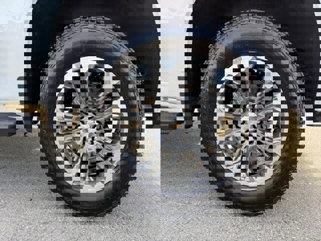 Used 2025 Chevrolet Silverado 1500 High Country w/ Z71 Off-Road Package image 12