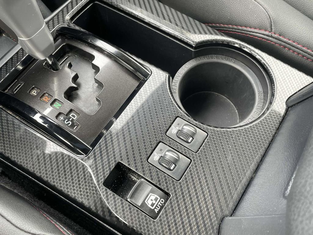 Used 2024 Toyota 4Runner TRD Off-Road Premium image 29