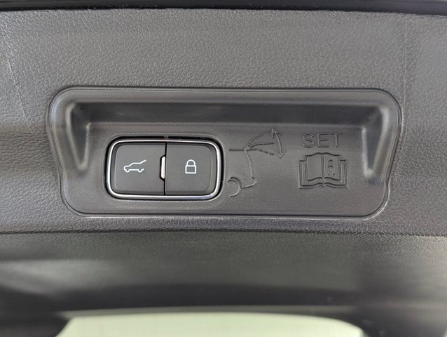 Certified 2025 Ford Explorer ST-Line AWD/4WD image 22