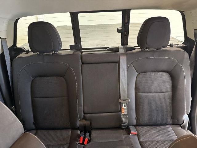 Used 2018 Chevrolet Colorado LT w/ LT Convenience Package AWD/4WD image 16
