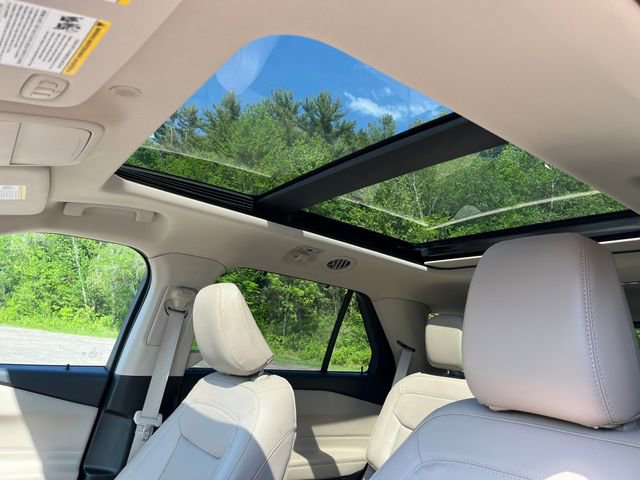 Certified 2023 Ford Explorer Limited w/ Limited Technology Package AWD/4WD image 14