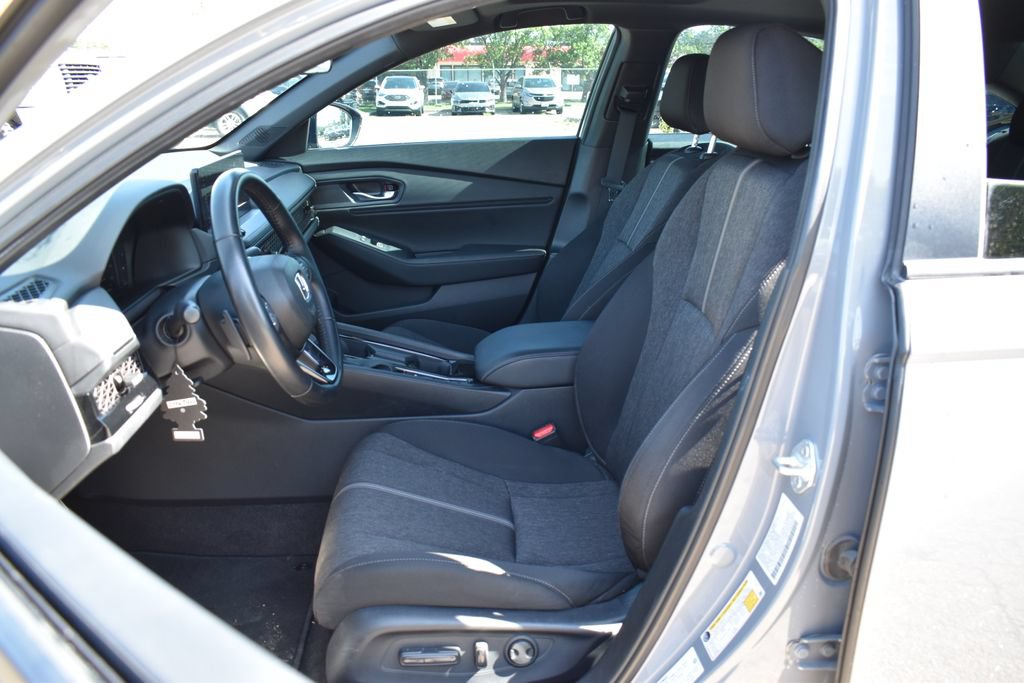 Used 2024 Honda Accord Sport image 7