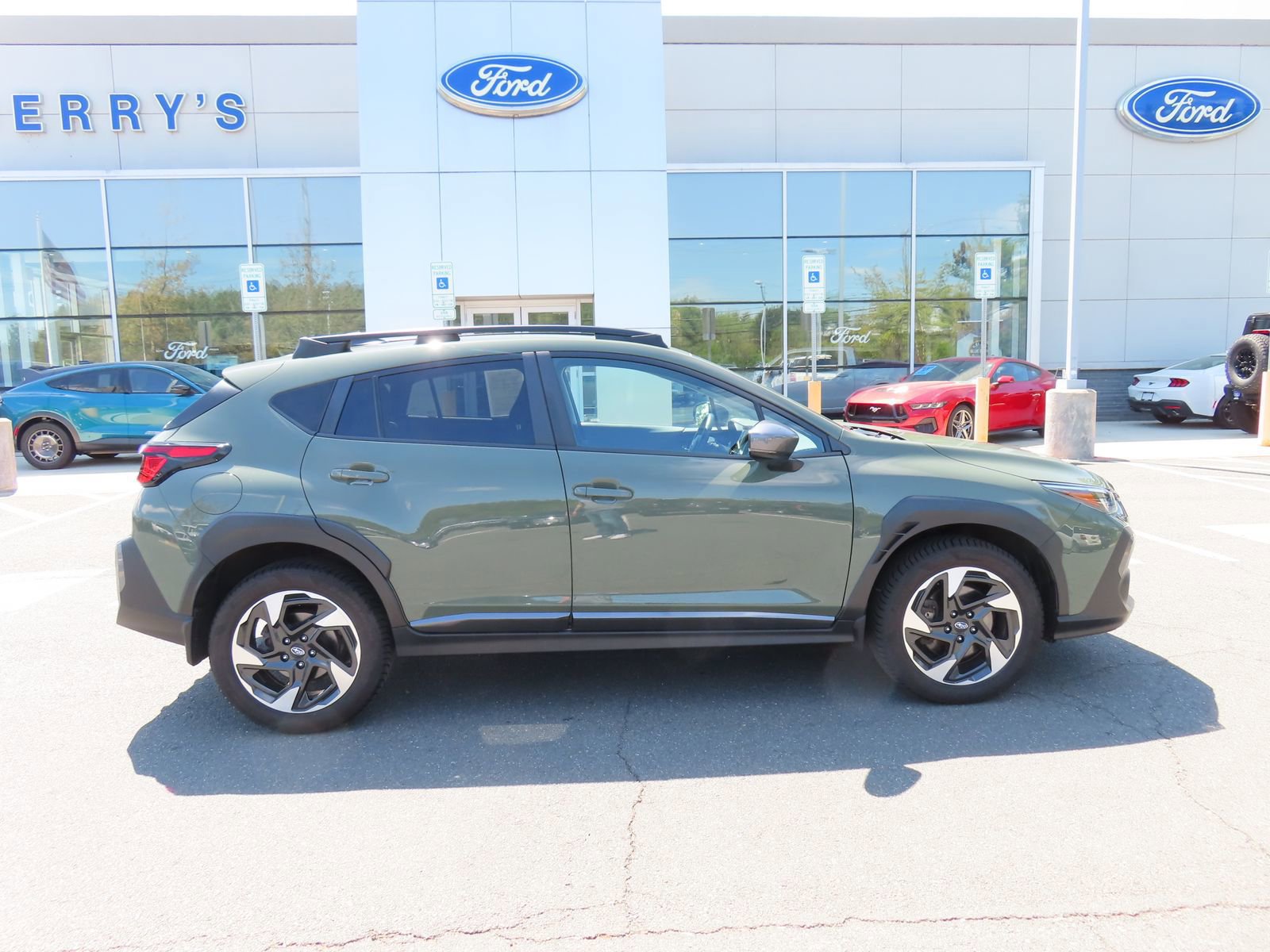 Used 2024 Subaru Crosstrek 2.5i Limited AWD/4WD image 8