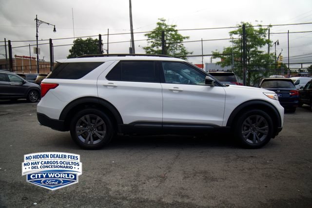 Certified 2023 Ford Explorer XLT w/ Equipment Group 202A AWD/4WD image 2