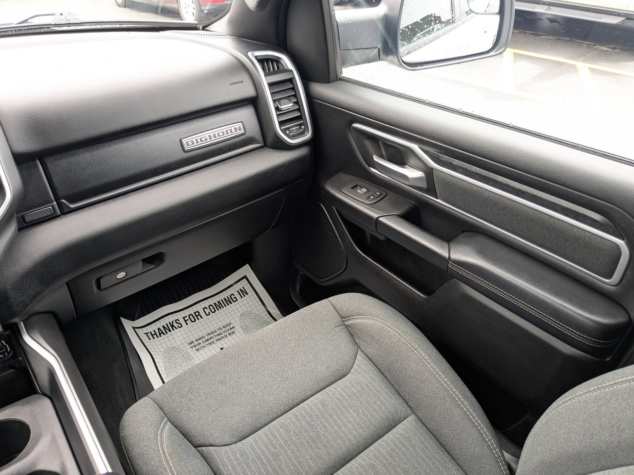 Used 2022 RAM 1500 Big Horn w/ Night Edition AWD/4WD image 18