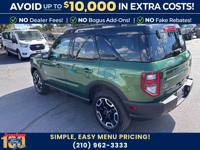 Certified 2023 Ford Bronco Sport Outer Banks w/ Tech Package AWD/4WD image 5