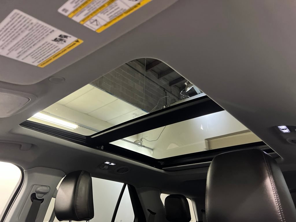 Certified 2023 Ford Explorer XLT AWD/4WD image 33