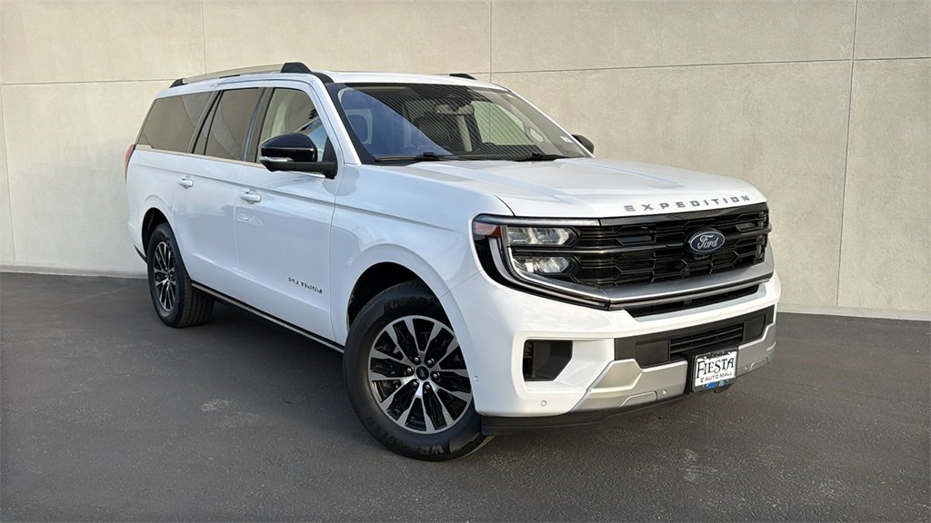 Certified 2025 Ford Expedition Max Platinum image 1