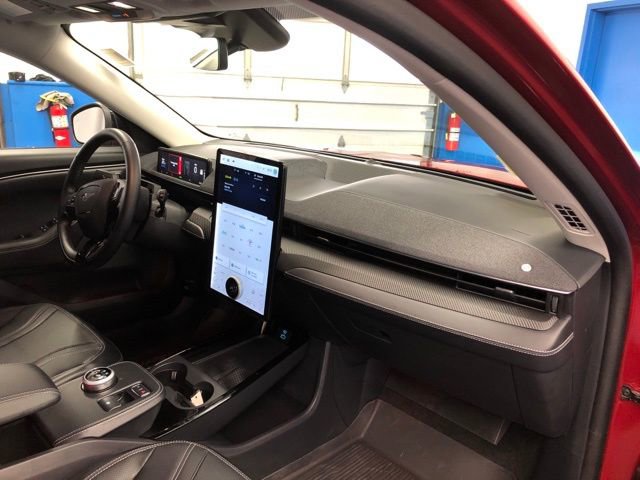 Certified 2024 Ford Mustang Mach-E Premium image 12