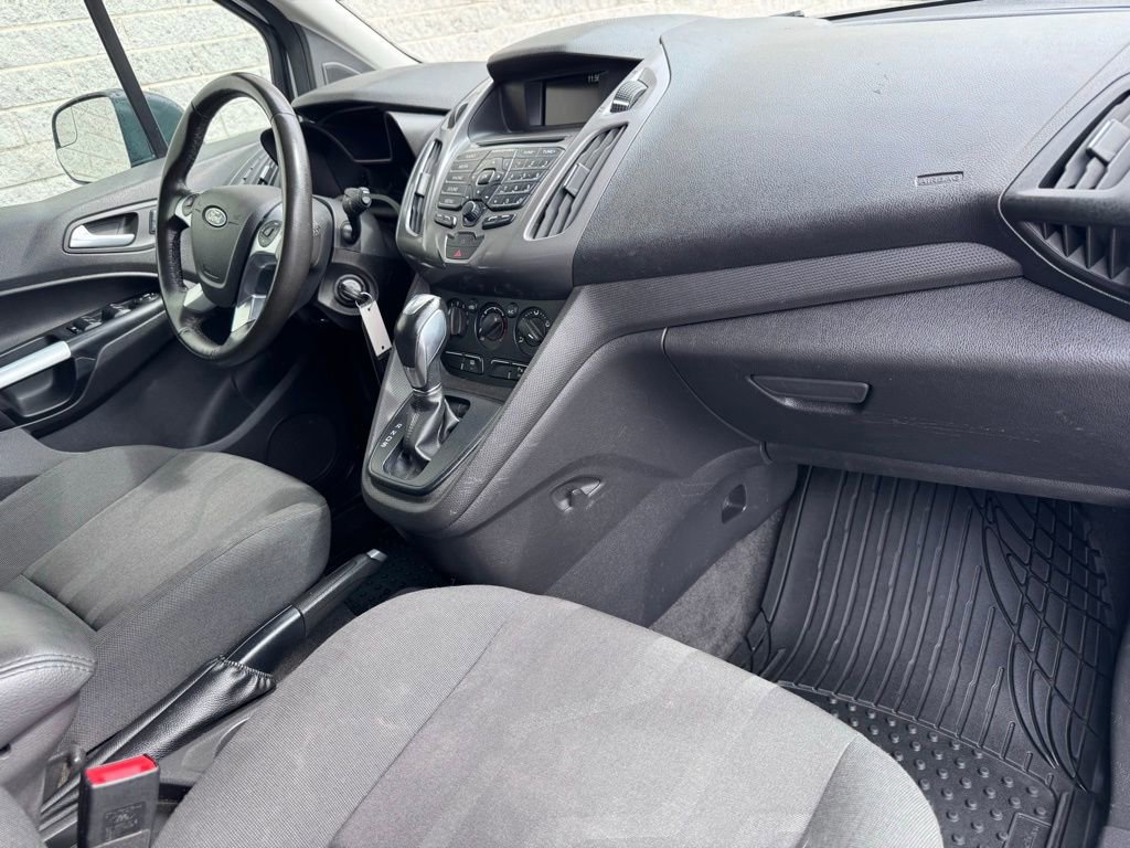 Certified 2018 Ford Transit Connect XLT image 15
