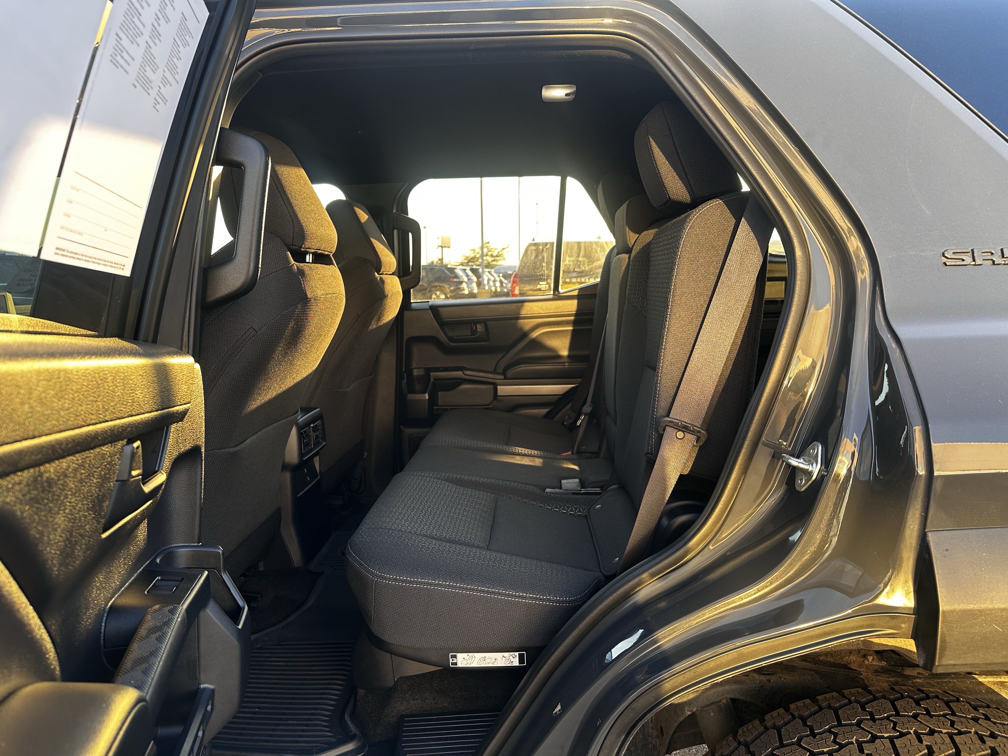 Used 2025 Toyota 4Runner SR5 AWD/4WD image 21