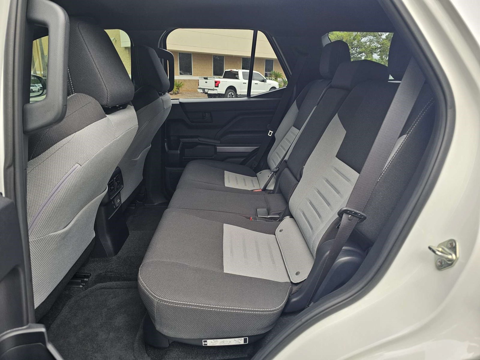 Used 2025 Toyota 4Runner TRD Sport AWD/4WD image 15