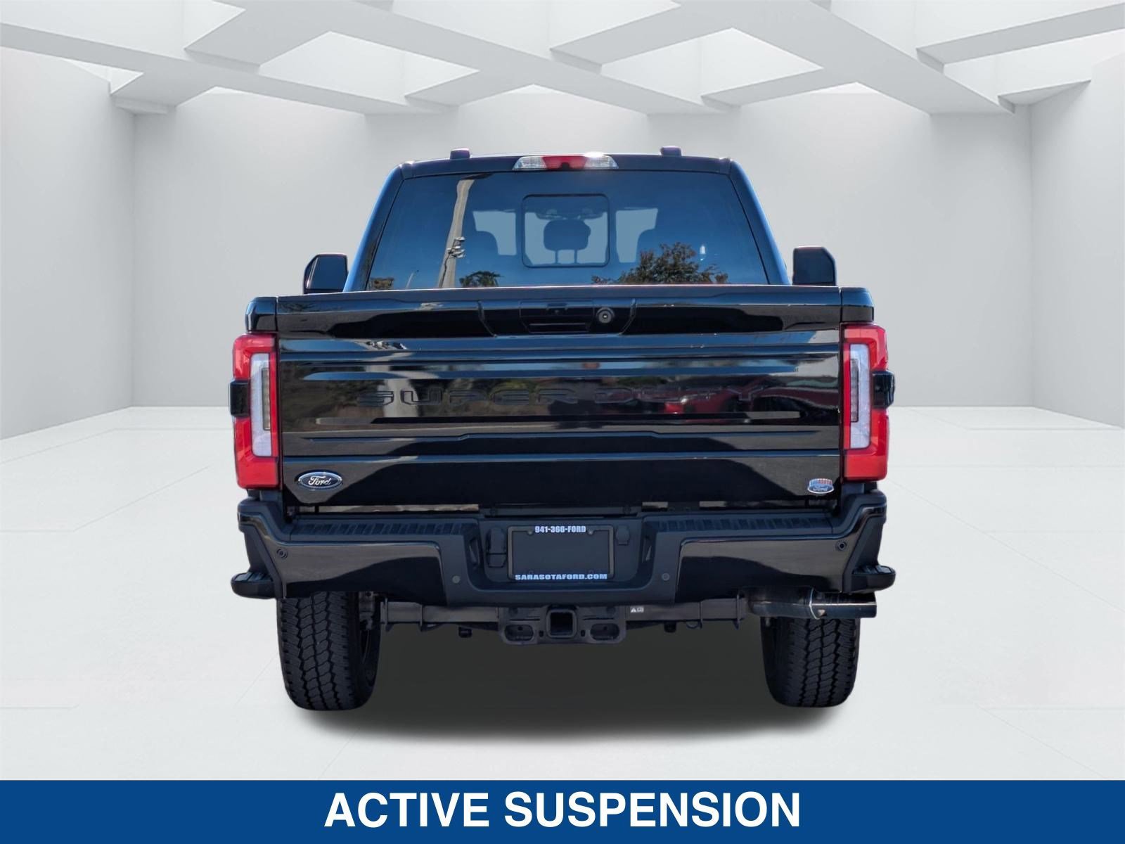 Certified 2025 Ford F350 Platinum image 5