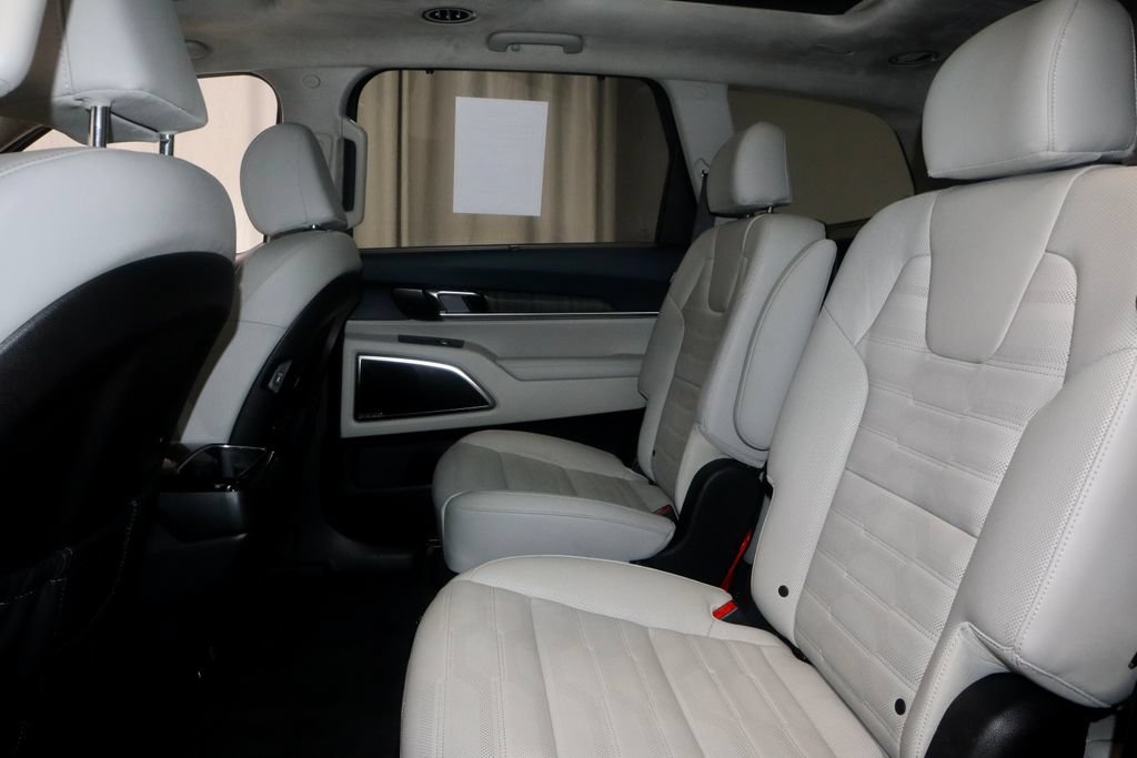 Used 2023 Kia Telluride SX Prestige AWD/4WD image 22