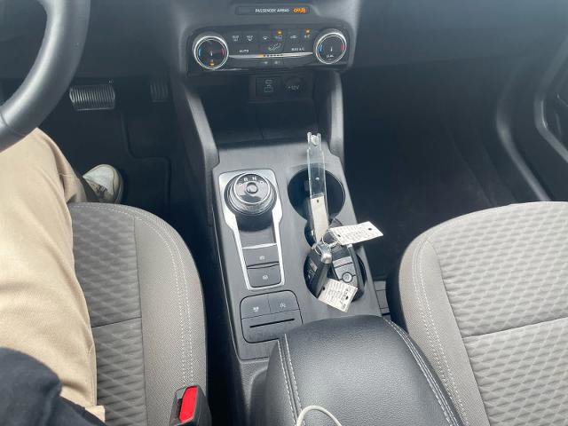 Certified 2022 Ford Escape SE w/ Convenience Package image 16