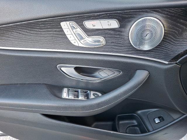 Used 2018 Mercedes-Benz E 300 4MATIC image 12