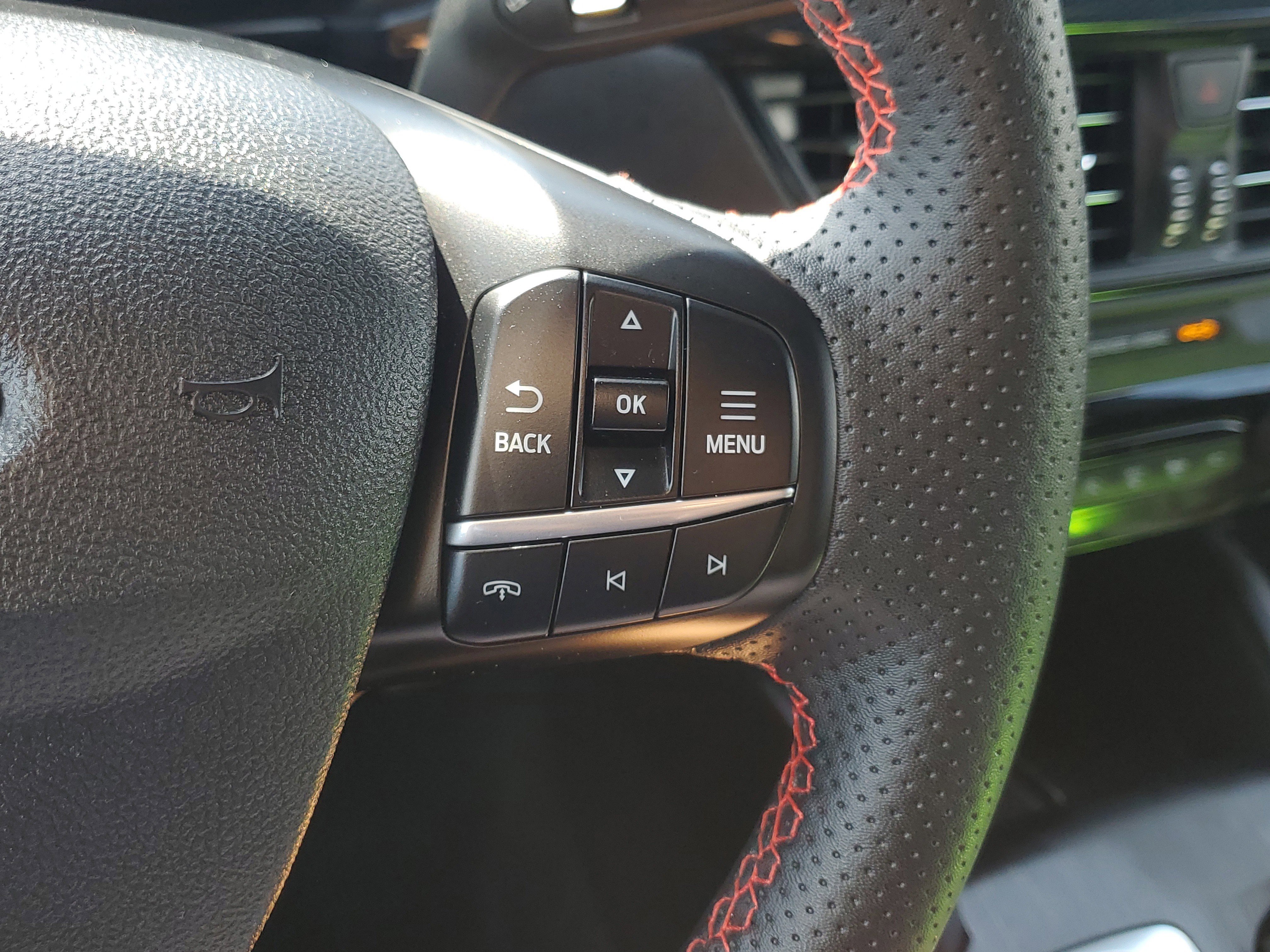 Certified 2023 Ford Escape ST-Line Elite w/ Premium Technology Package image 23