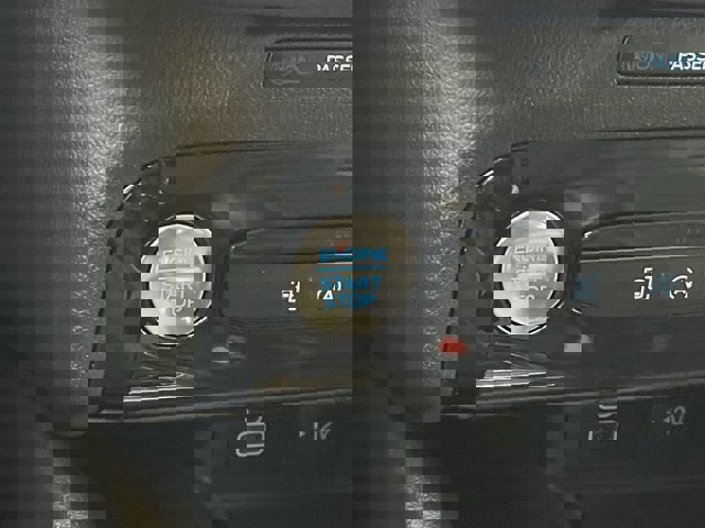 Certified 2025 Ford Escape Platinum image 34