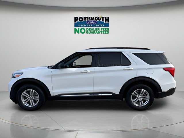 Certified 2022 Ford Explorer XLT w/ Equipment Group 202A AWD/4WD image 2