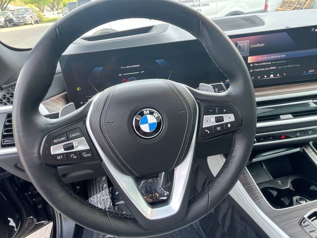 Used 2025 BMW X5 xDrive40i w/ Climate Comfort Package image 14