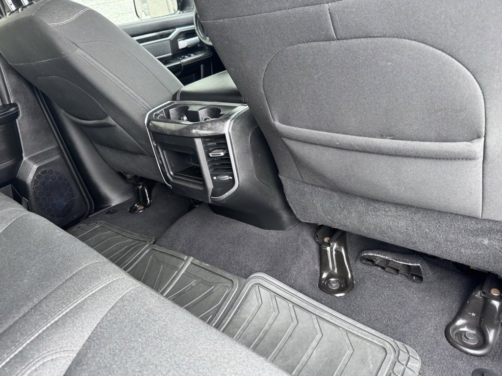 Used 2019 RAM 2500 Big Horn w/ Black Appearance Package image 17