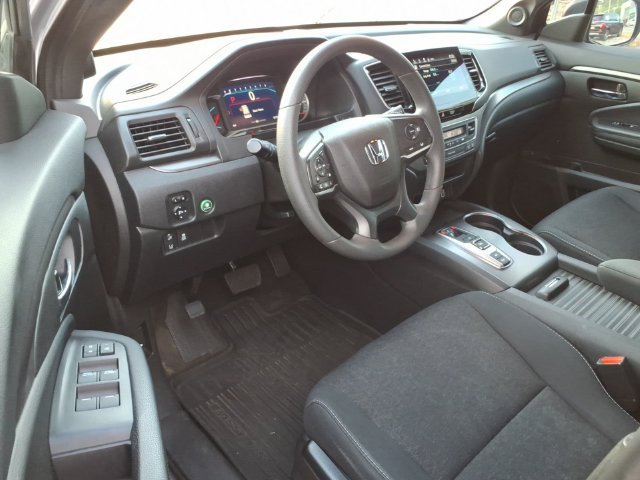 Used 2021 Honda Passport Sport image 21