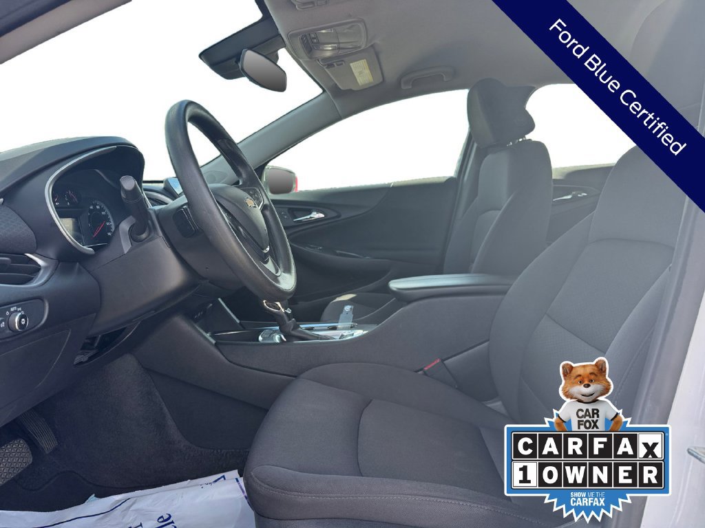 Used 2025 Chevrolet Malibu LT FWD image 13