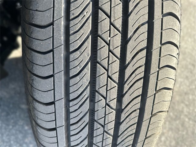 Certified 2025 Ford Maverick XLT w/ XLT Luxury Package image 11