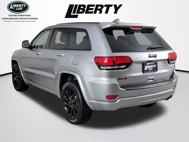 Used 2020 Jeep Grand Cherokee Altitude AWD/4WD image 5