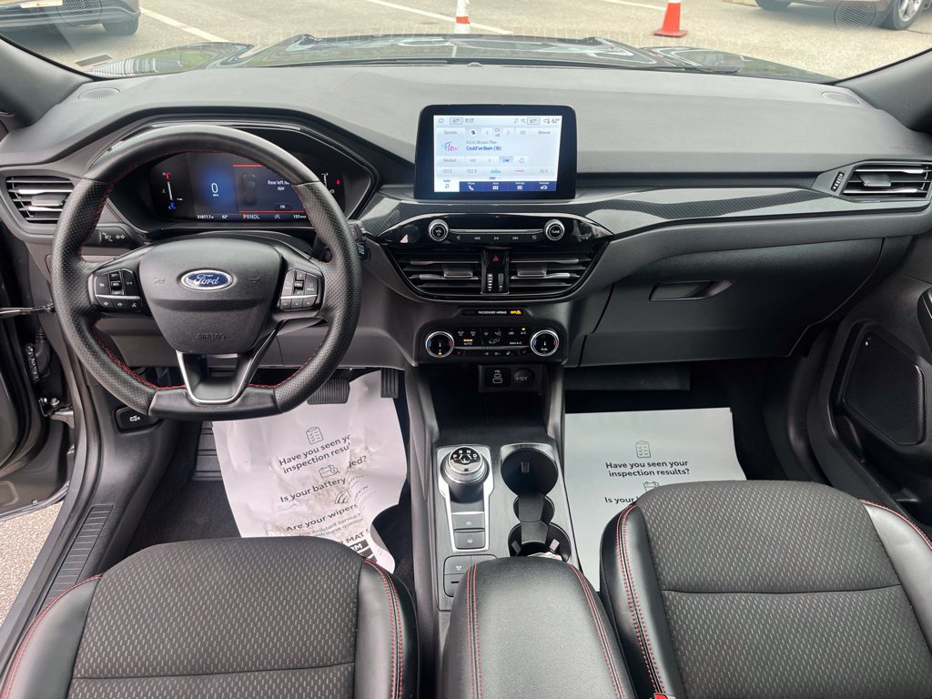 Certified 2025 Ford Escape ST-Line Select AWD/4WD image 14