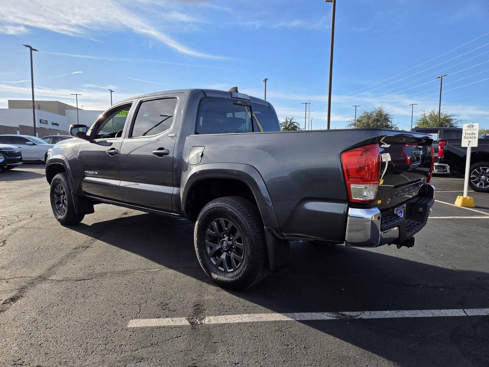 Used 2021 Toyota Tacoma SR5 image 4