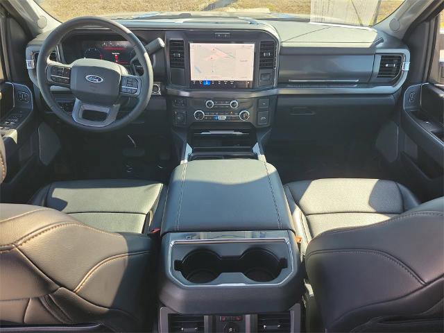 Certified 2025 Ford F250 Lariat w/ Black Appearance Package image 12