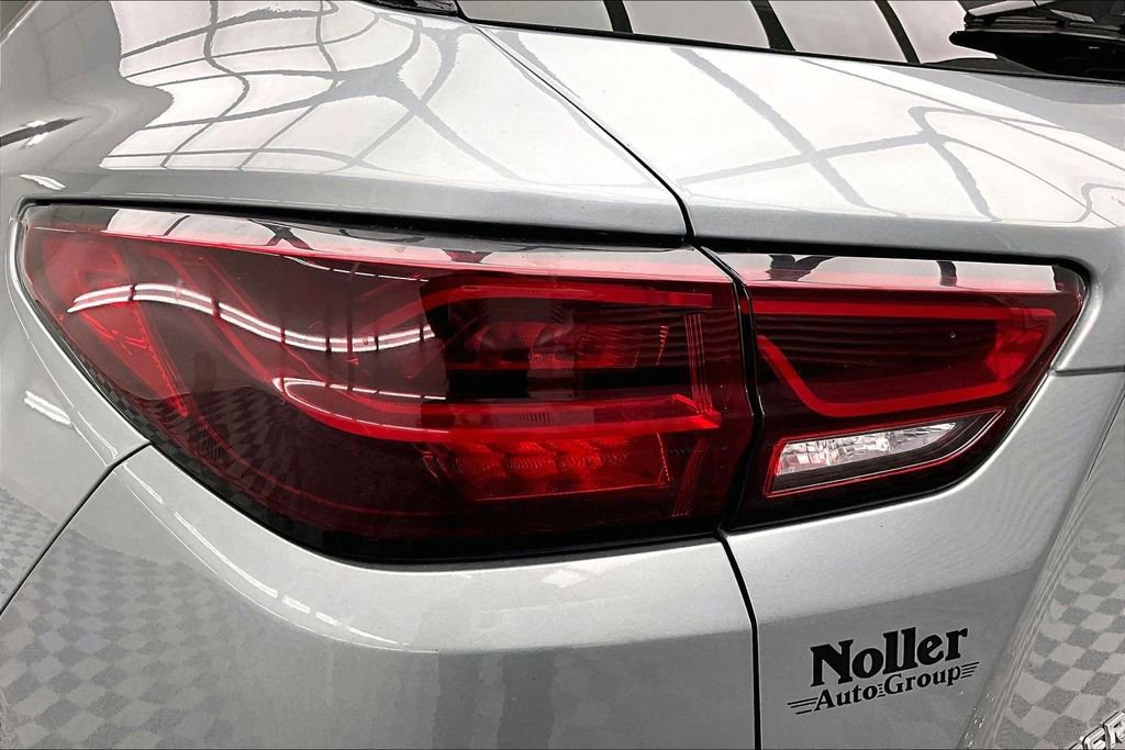 Used 2024 Chevrolet Blazer LT w/ Convenience Package image 30