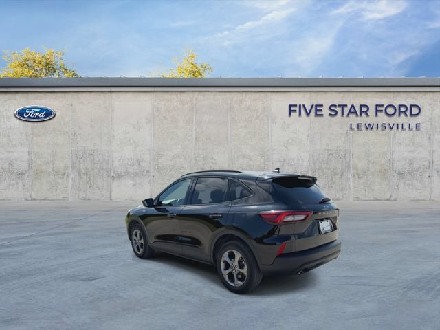 Certified 2025 Ford Escape ST-Line Select AWD/4WD image 6