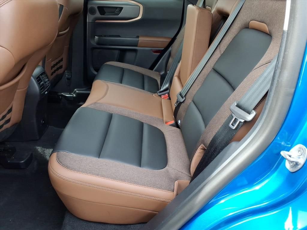 Certified 2025 Ford Bronco Sport Outer Banks w/ Outer Banks Tech Package+ AWD/4WD image 11