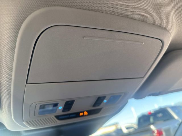 Certified 2025 Ford Explorer Active image 28