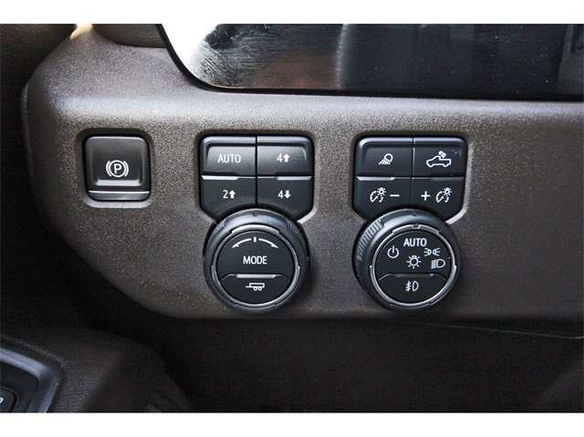 Used 2024 Chevrolet Silverado 1500 LT Trail Boss w/ LT Trail Boss Premium Package image 20