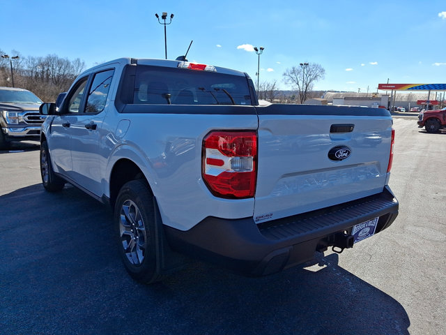 Certified 2025 Ford Maverick XLT w/ Equipment Group 301A AWD/4WD image 5